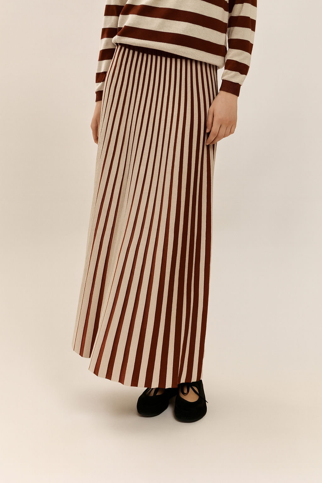 FALDA PLISADA DE RAYAS