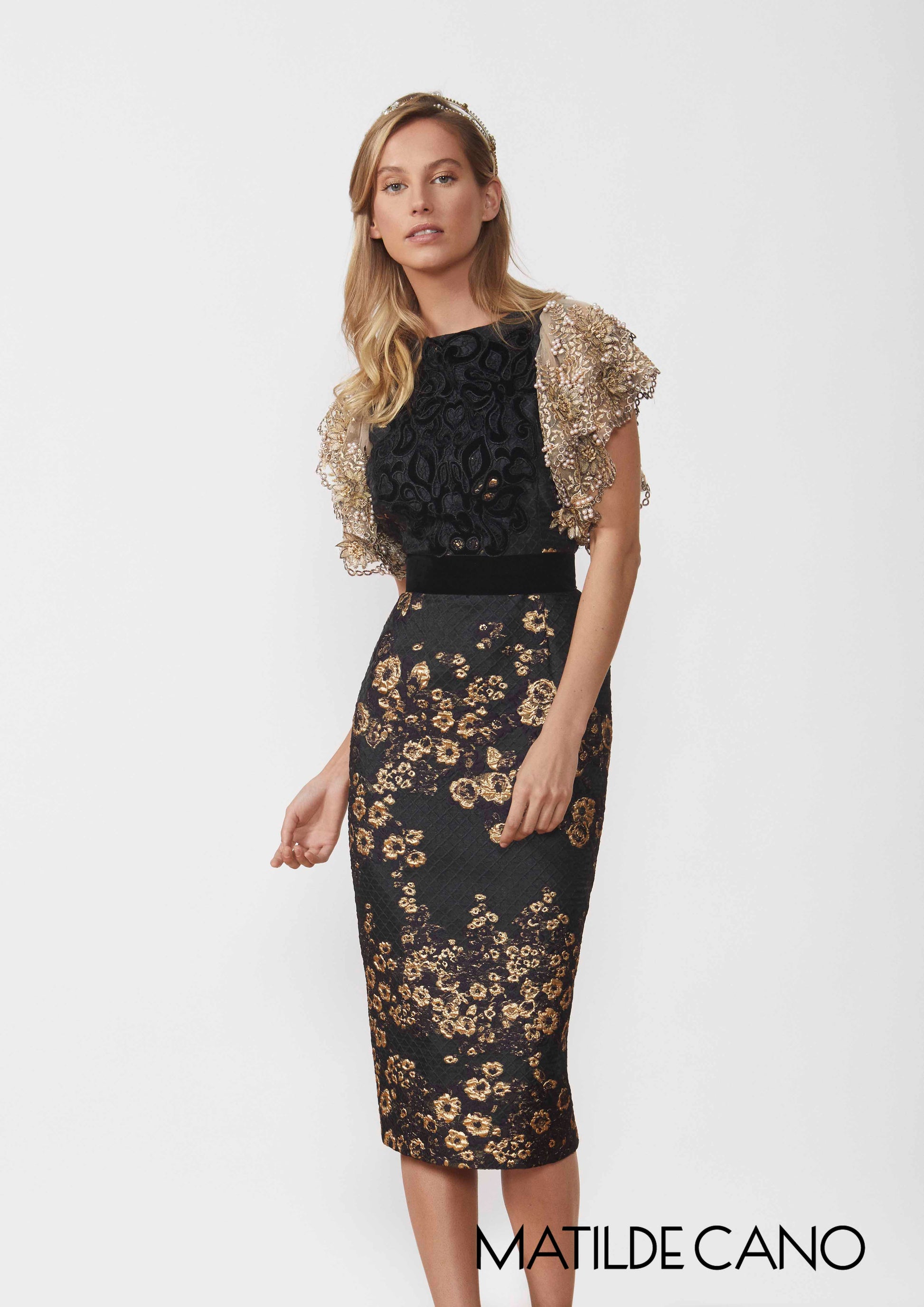 VESTIDO BROCADO NEGRO